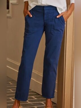 FRANK & EILEEN 10 Italian utility cropped  Blackrock pants with raw hem in navy
